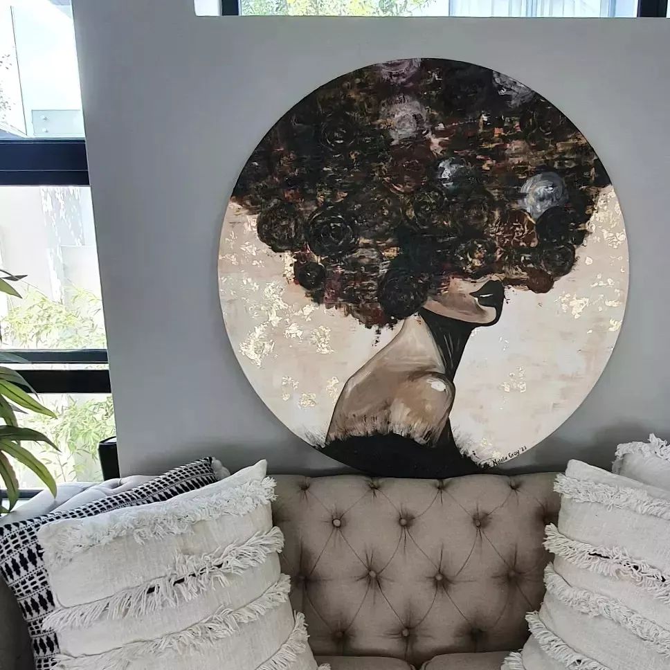 '- SOLD - "Angelito" - Hand Painted Acrylic on Round Canvas – 90cm - Image 5
